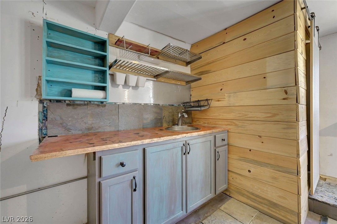 5300 South Corrine Street Property Photo 17