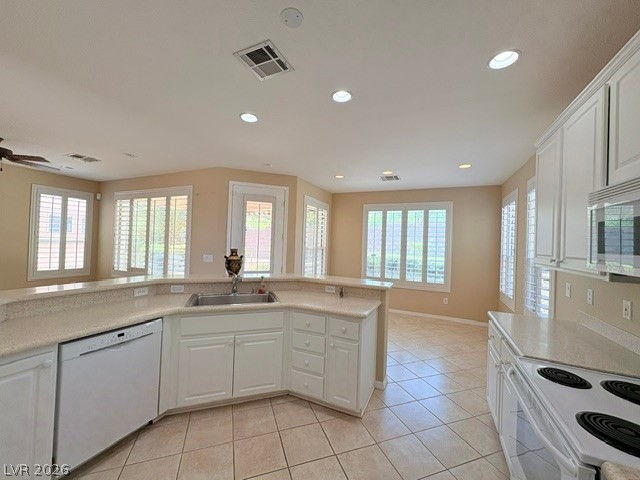 5145 Vincitor Street Property Photo 16