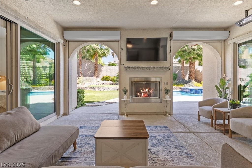 12122 Rojo Roma Avenue Property Photo 6