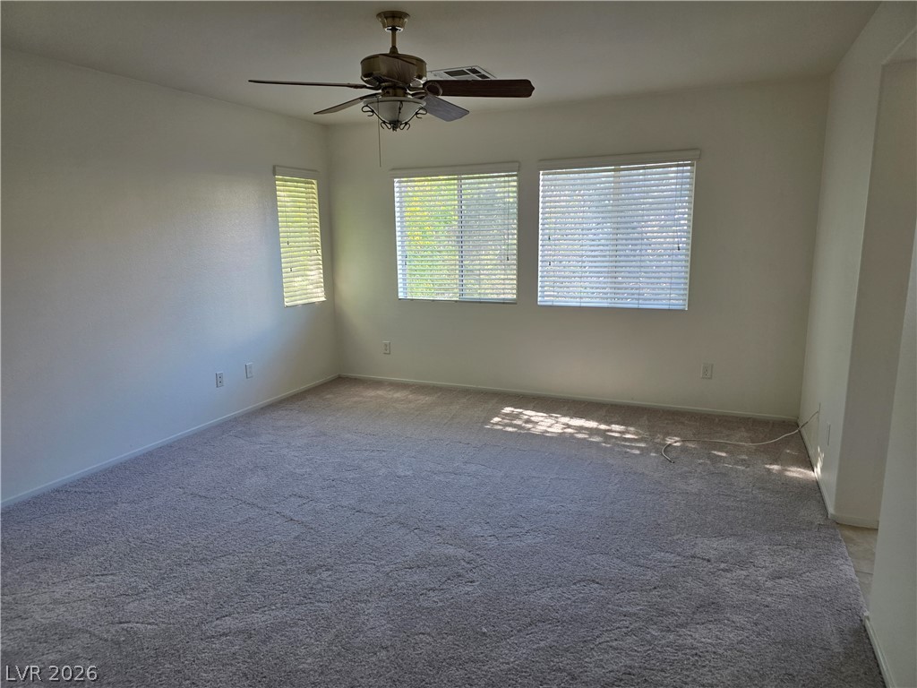 924 Maple Pines Avenue Property Photo 3