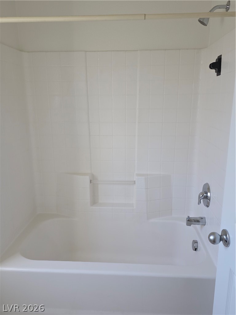 924 Maple Pines Avenue Property Photo 16