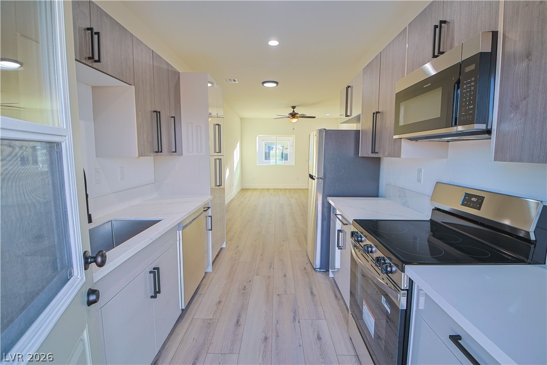 1100 Sixshooter Property Photo 11