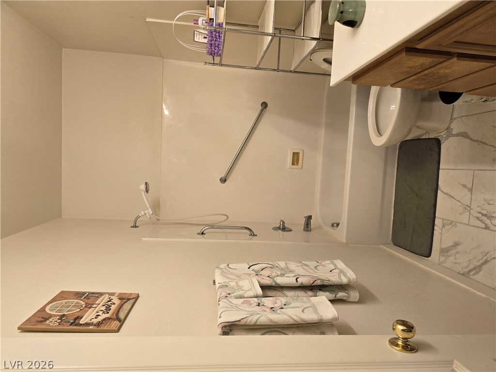 9524 Brewing Cloud Avenue Property Photo 18