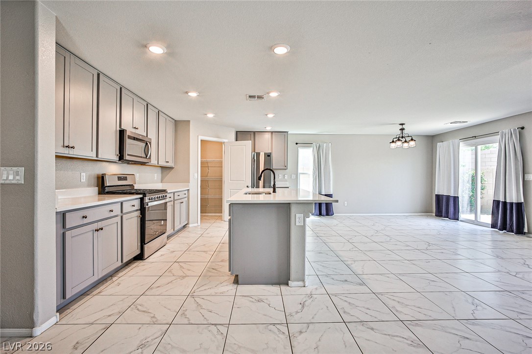 9605 Eamont River Street Property Photo 4