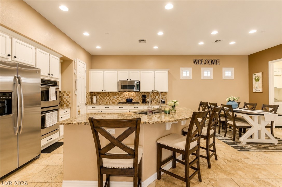7755 Windy Meadow Avenue Property Photo 2