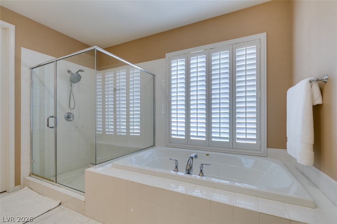 7755 Windy Meadow Avenue Property Photo 17