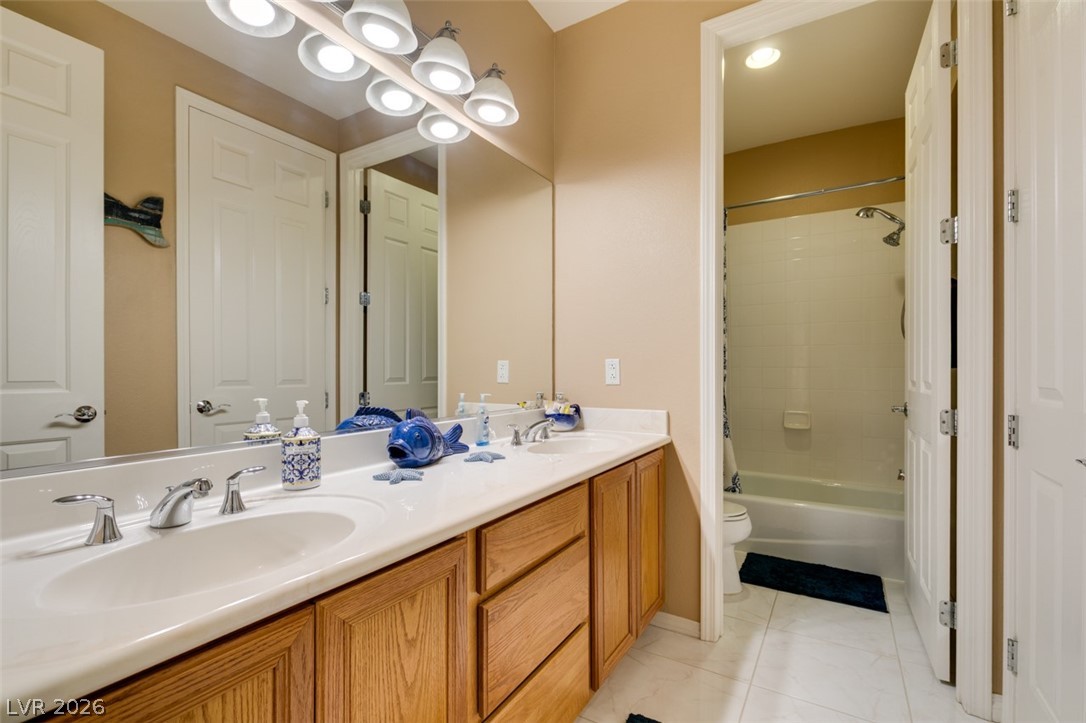 7755 Windy Meadow Avenue Property Photo 20