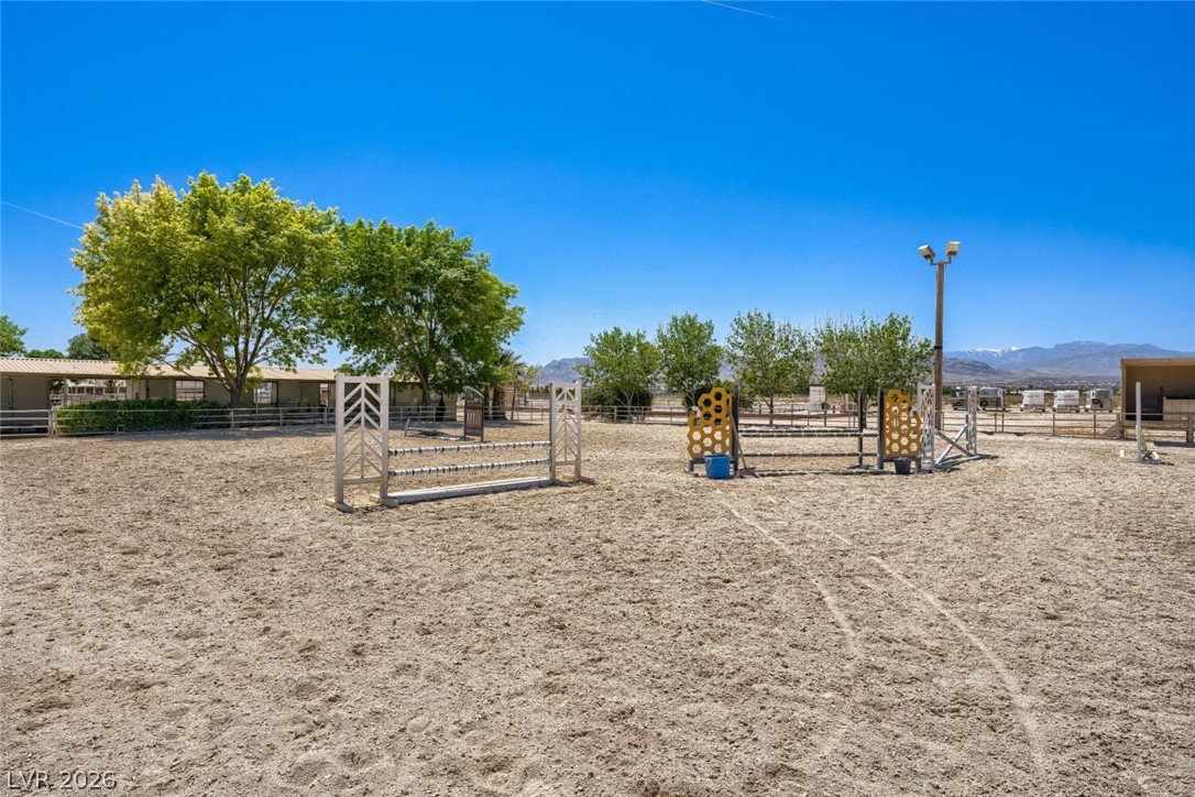 6325 Guy Ave & 6320 Horse Drive Property Photo 24