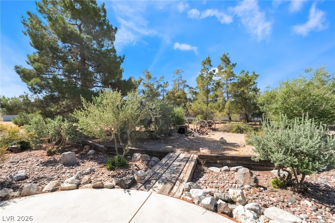 4210 England Drive Property Photo 38