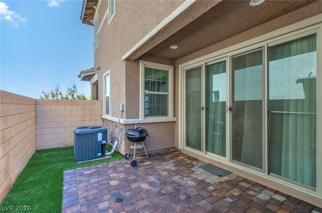 72 Kimberlite Drive Property Photo 28