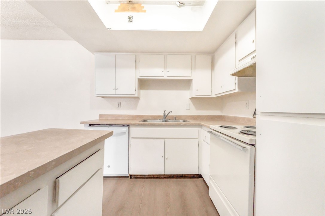 5309 West Cheyenne Avenue 2 Property Photo 11