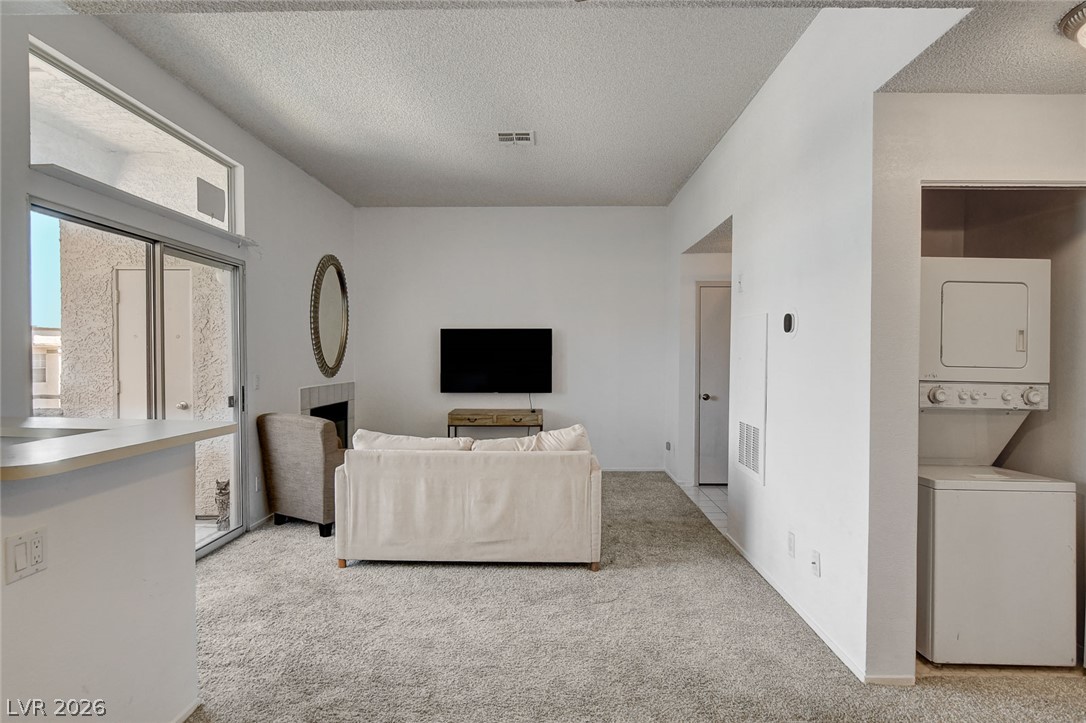 3150 Soft Breezes Drive 2040 Property Photo 11