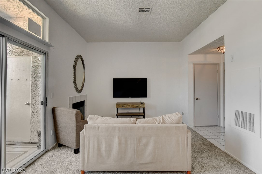 3150 Soft Breezes Drive 2040 Property Photo 14