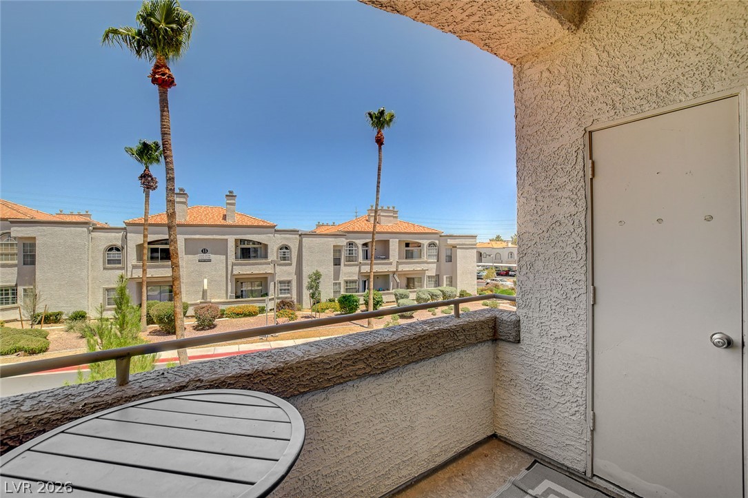 3150 Soft Breezes Drive 2040 Property Photo 34