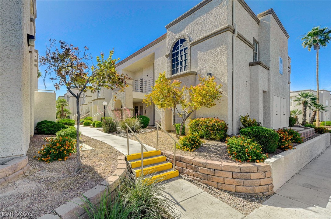 3150 Soft Breezes Drive 2040 Property Photo 40