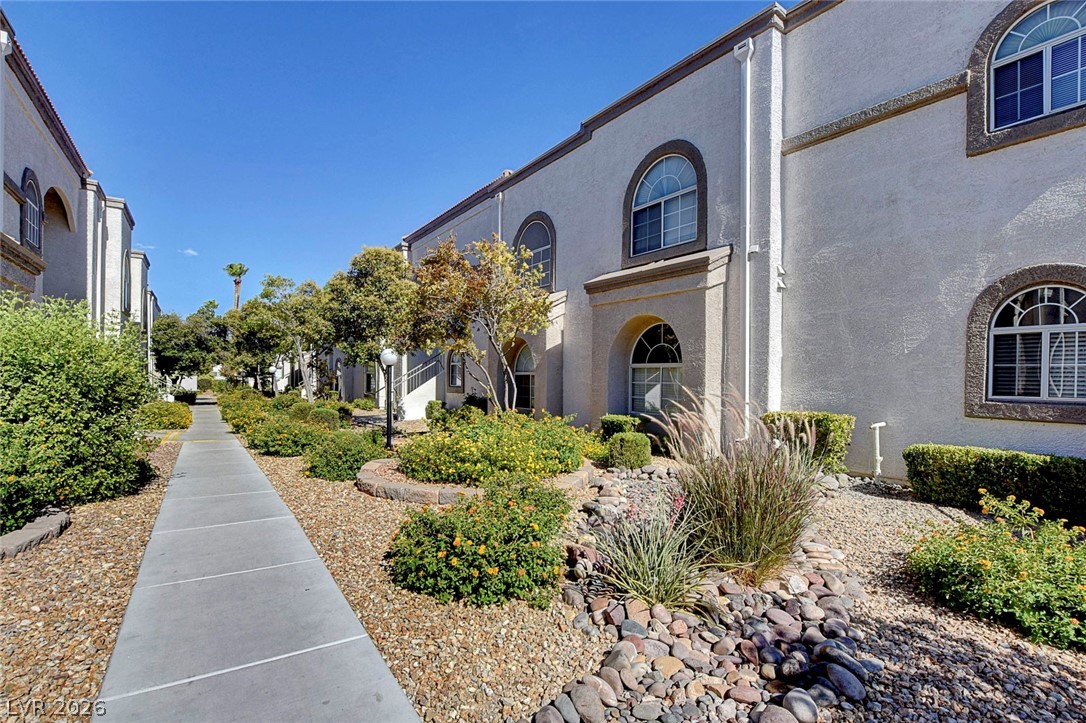 3150 Soft Breezes Drive 2040 Property Photo 48