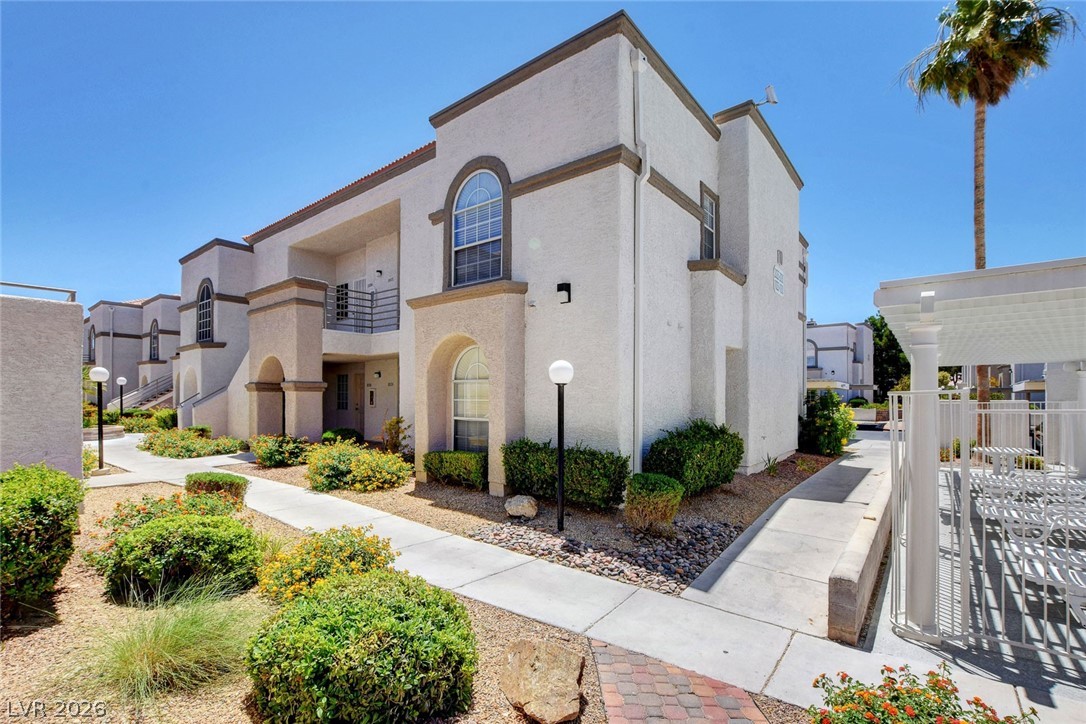 3150 Soft Breezes Drive 2040 Property Photo 64