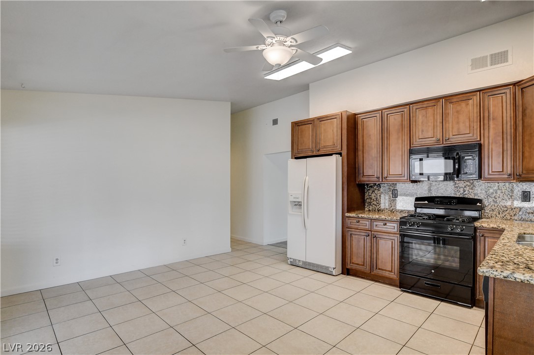 2085 Wagonwheel Avenue Property Photo 5