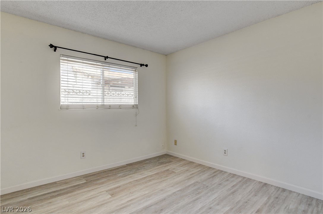 2085 Wagonwheel Avenue Property Photo 7