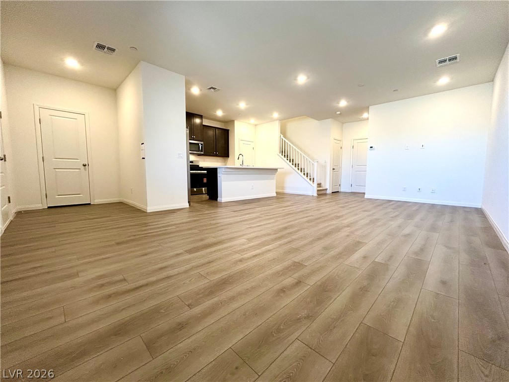 12476 Kings Creek Place Property Photo 4