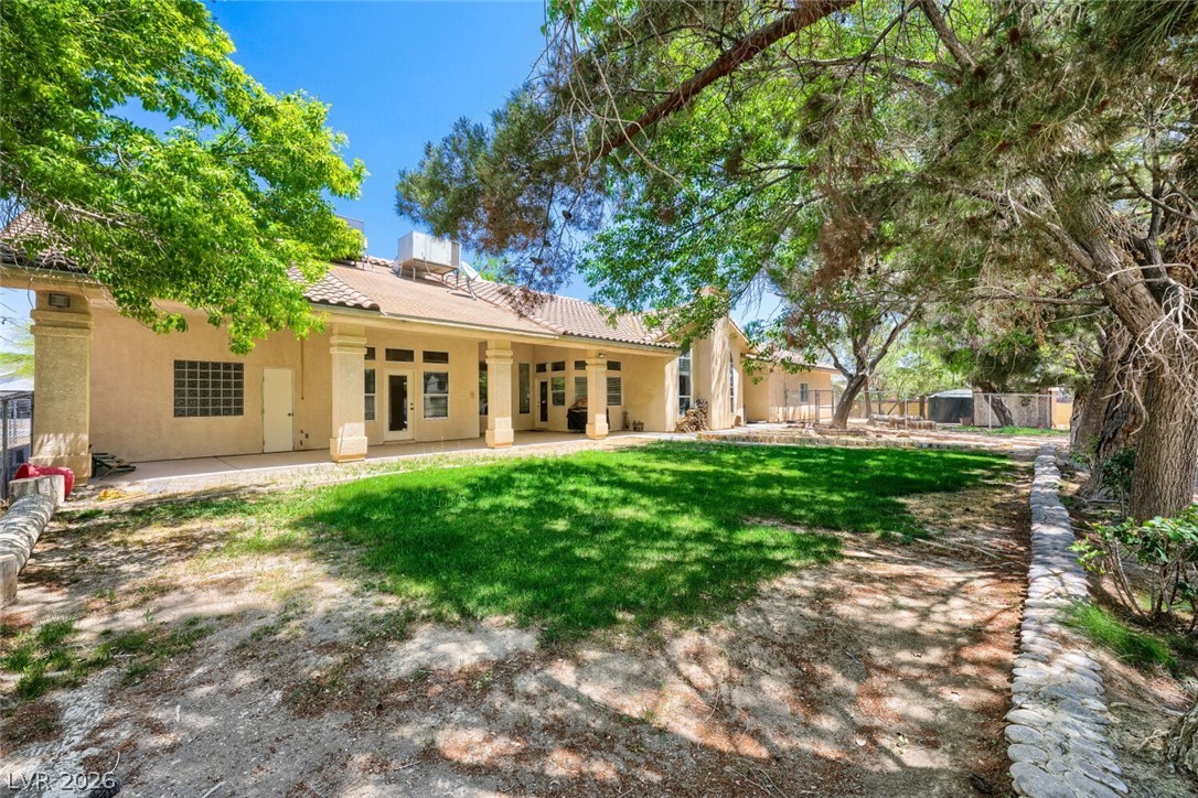 6325 Guy Avenue Property Photo 3