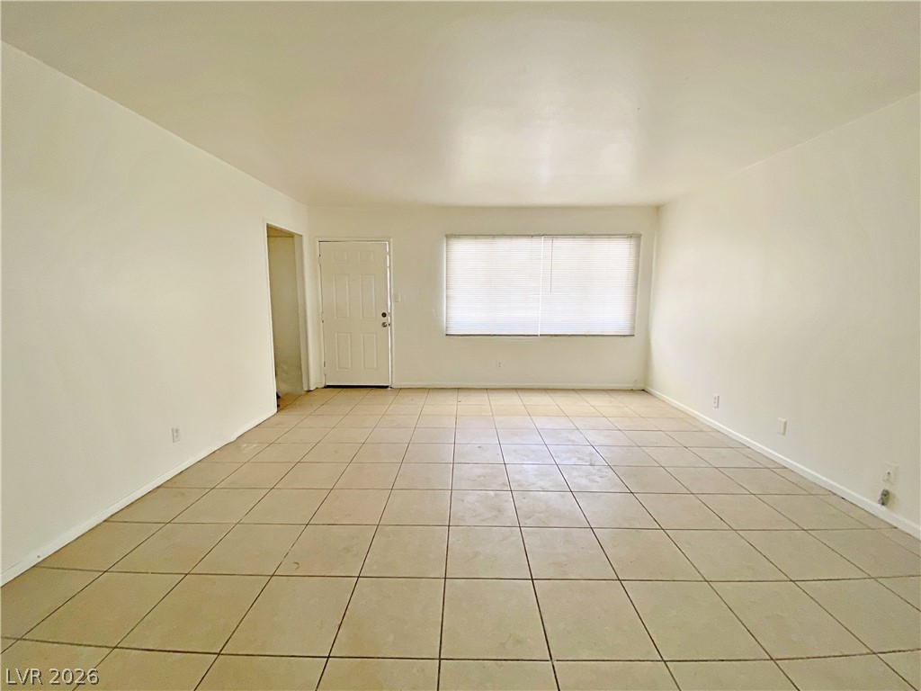 1904 Rexford Drive 2 Property Photo 3