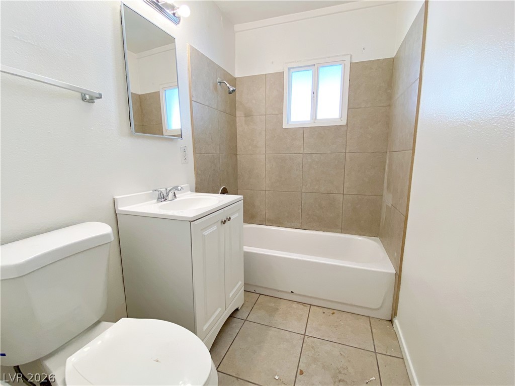 1904 Rexford Drive 2 Property Photo 11