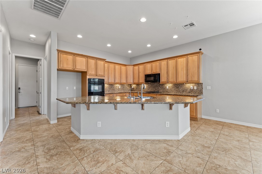 8370 Unicorn Street Property Photo 16