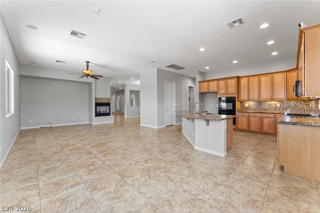 8370 Unicorn Street Property Photo 18