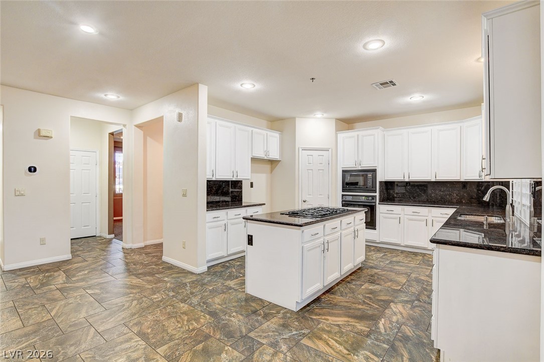 10798 Chillingham Drive Property Photo 14