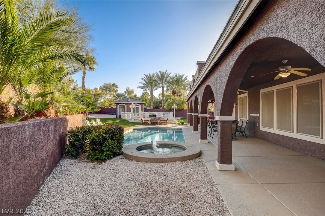 10798 Chillingham Drive Property Photo 24