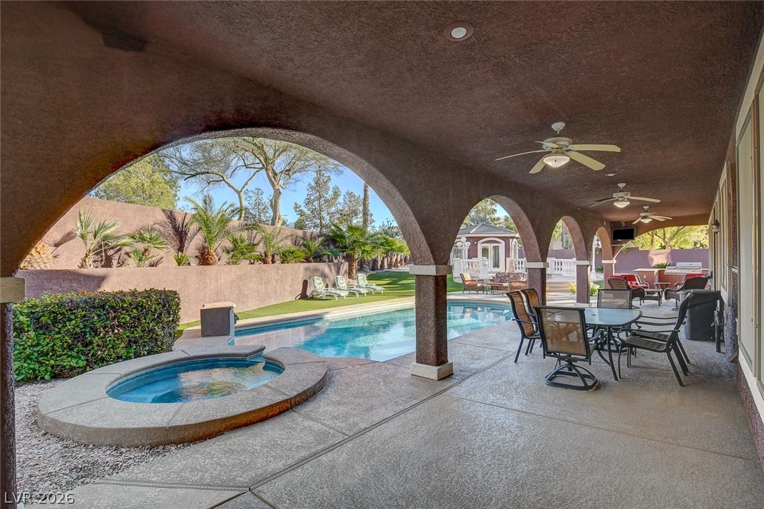 10798 Chillingham Drive Property Photo 25