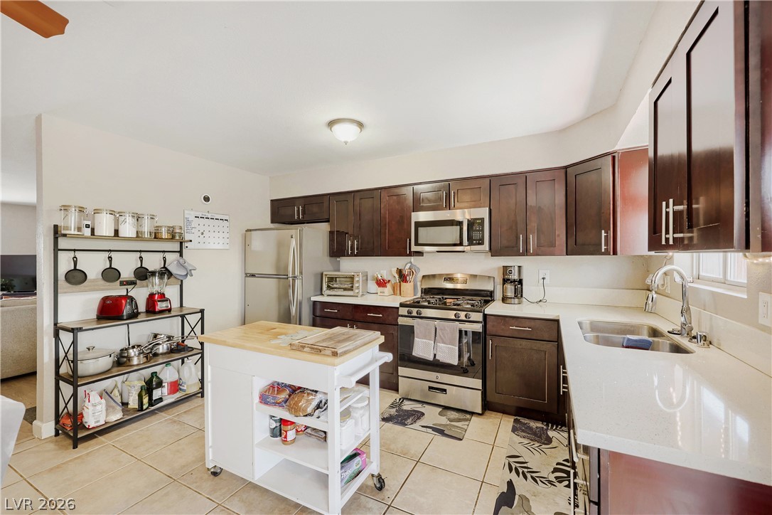 387 Marston Way Property Photo 12