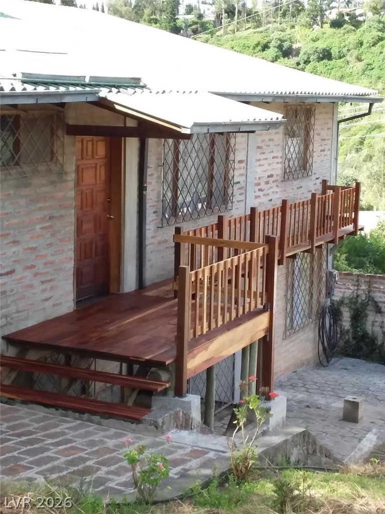970 La.rabija Property Photo 1