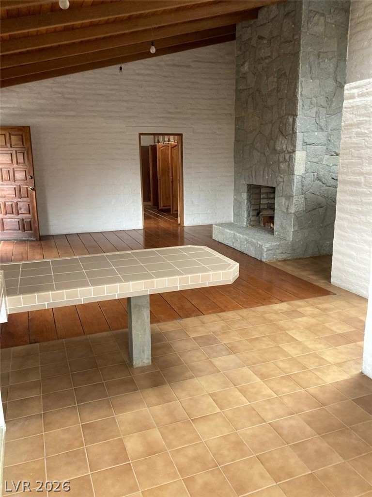 970 La.rabija Property Photo 13