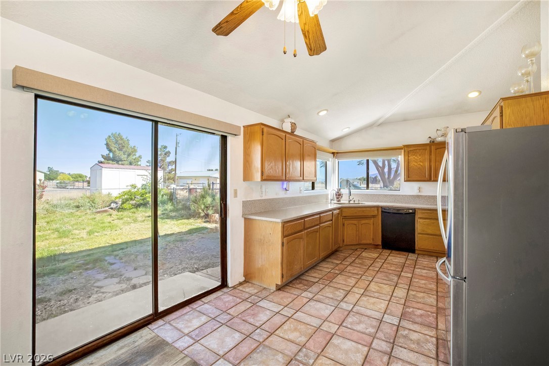 2171 River Plate Drive Property Photo 15