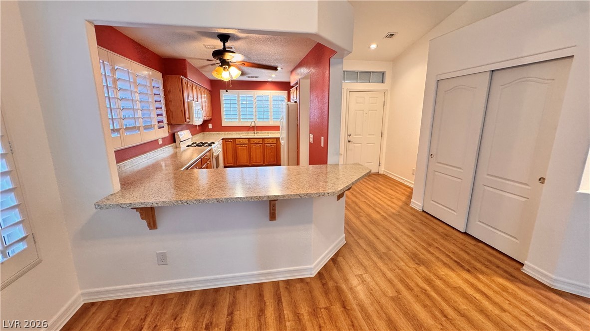5032 Forest Oaks Drive Property Photo 9
