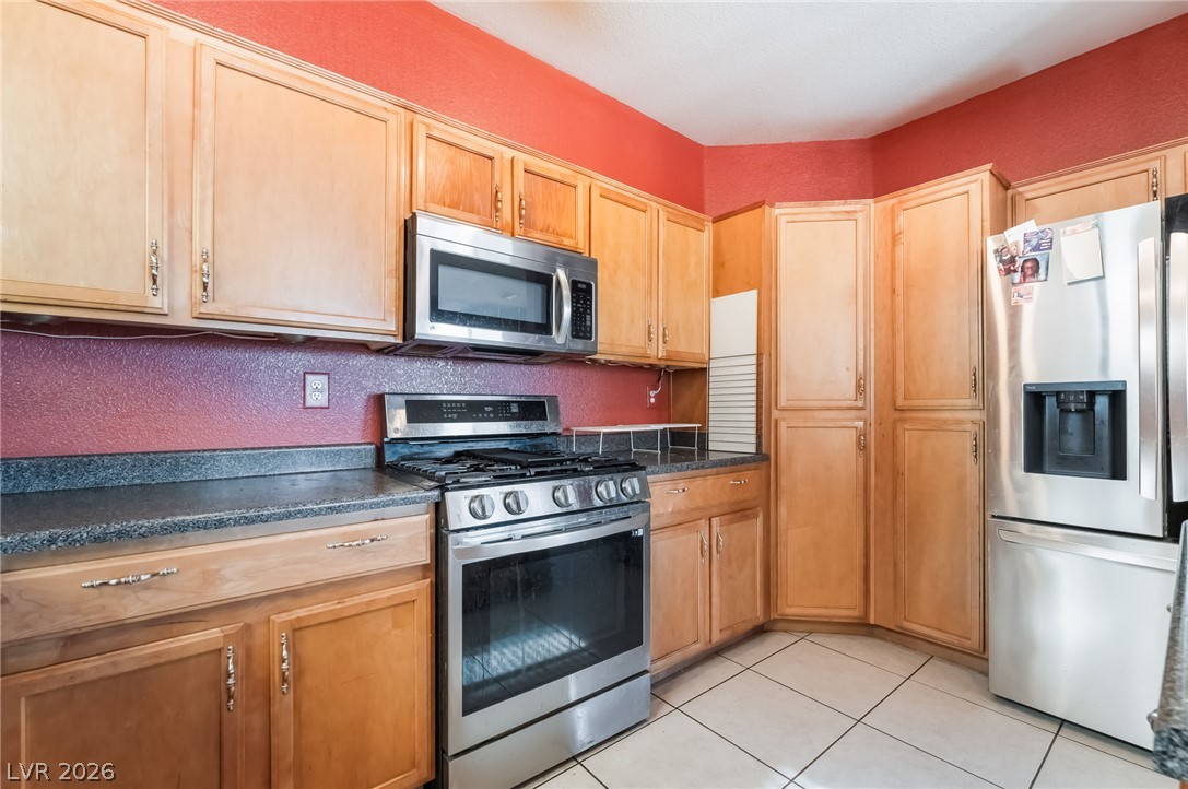 5057 Caprock Canyon Avenue Property Photo 4