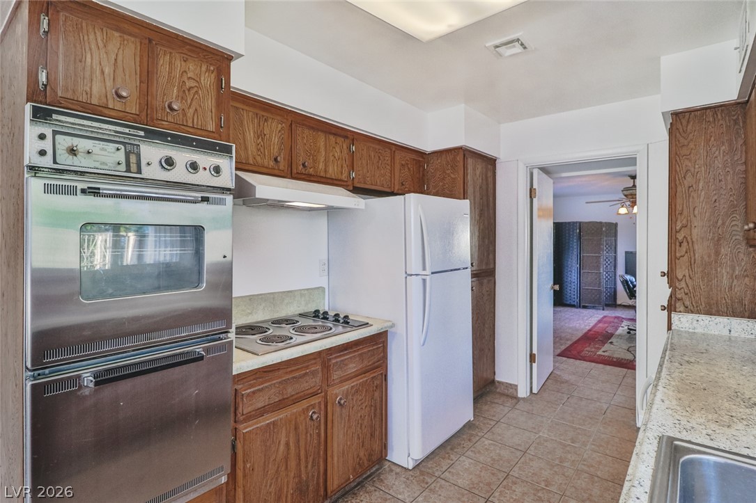 1517 Bryn Mawr Avenue Property Photo 35