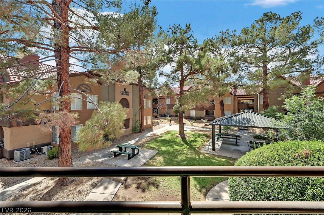 2200 South Fort Apache Road 2155 Property Photo 5