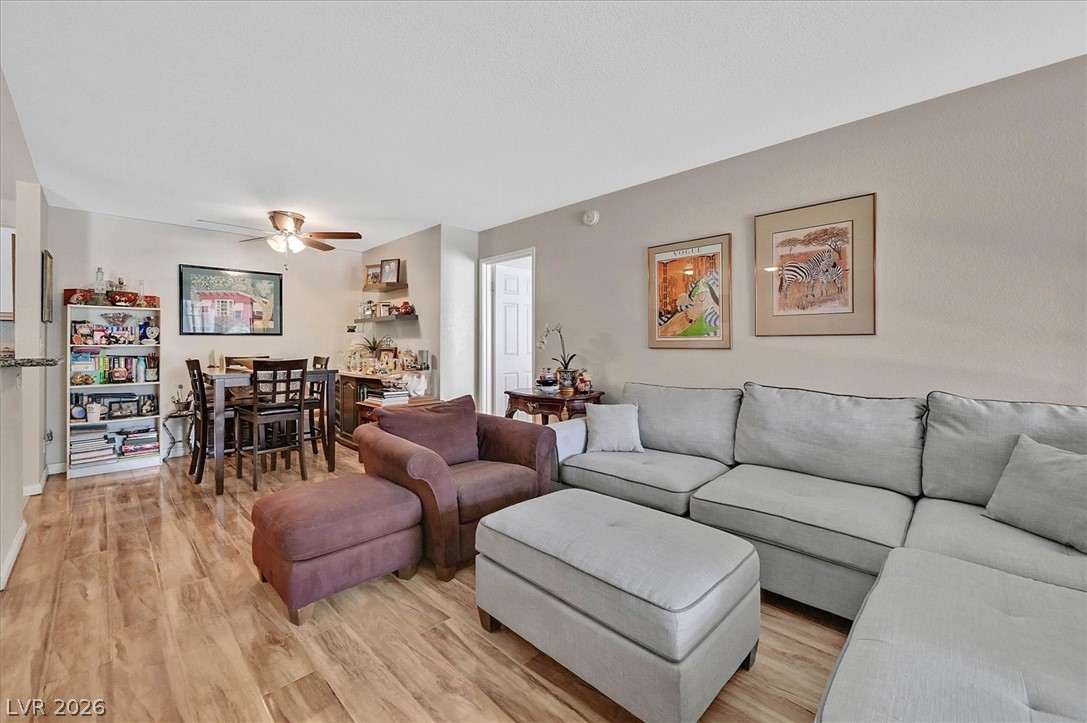 2200 South Fort Apache Road 2155 Property Photo 8