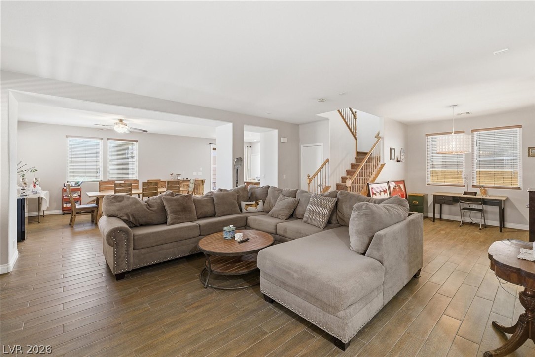 4225 Buteo Lane Property Photo 4