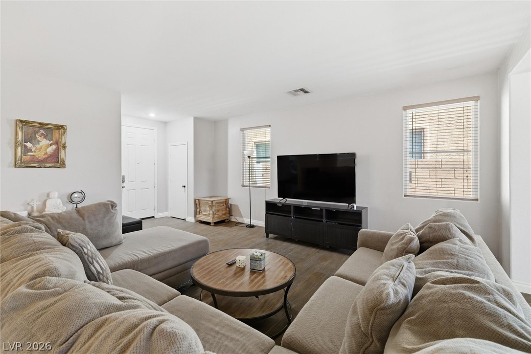 4225 Buteo Lane Property Photo 6