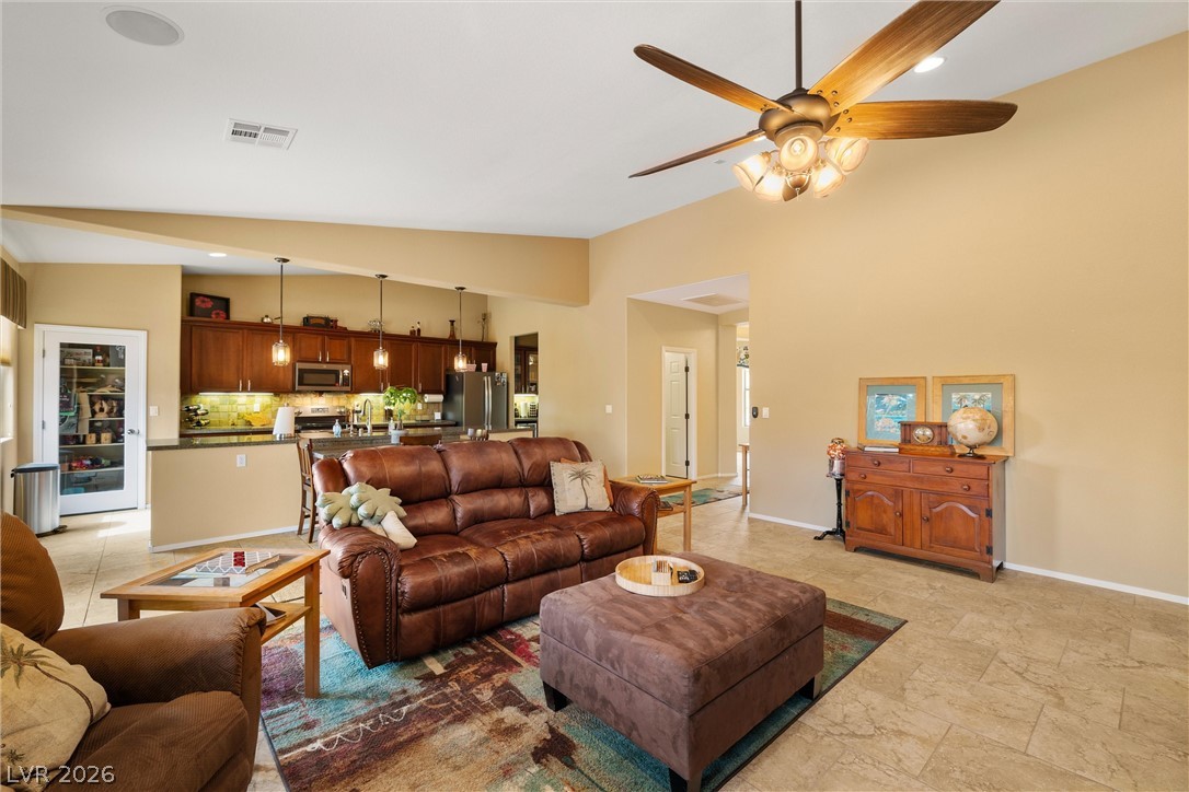 5351 East Volterra Drive Property Photo 17