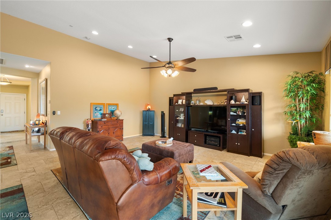 5351 East Volterra Drive Property Photo 18