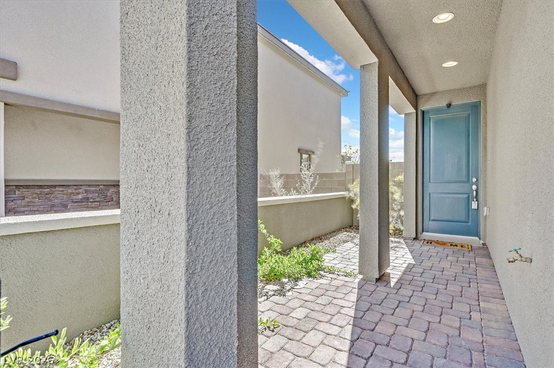 921 Cirrus Cloud Avenue Property Photo 2