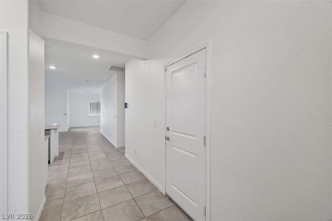 130 Late Harvest Avenue Property Photo 4