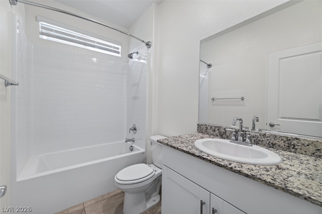 130 Late Harvest Avenue Property Photo 8