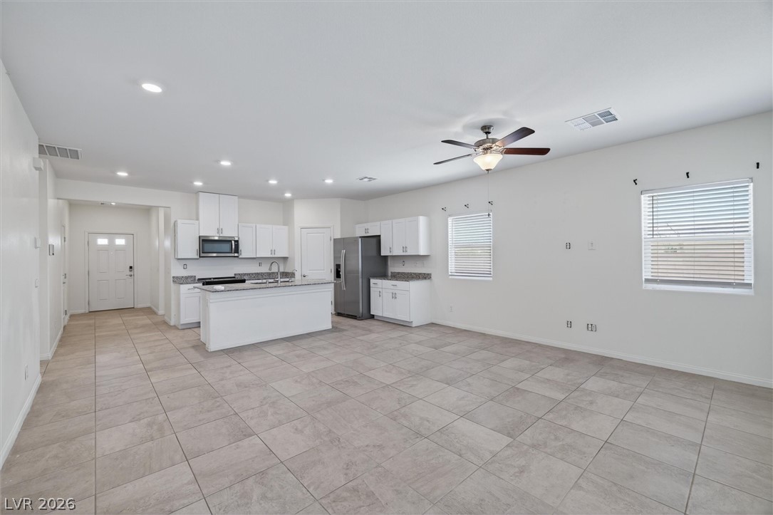 130 Late Harvest Avenue Property Photo 17