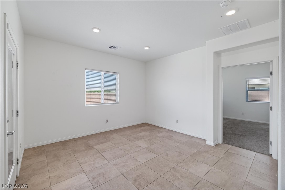 130 Late Harvest Avenue Property Photo 19